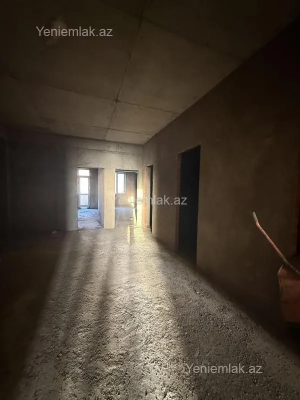 Satılır 3 otaqlı yeni tikili 120 m²