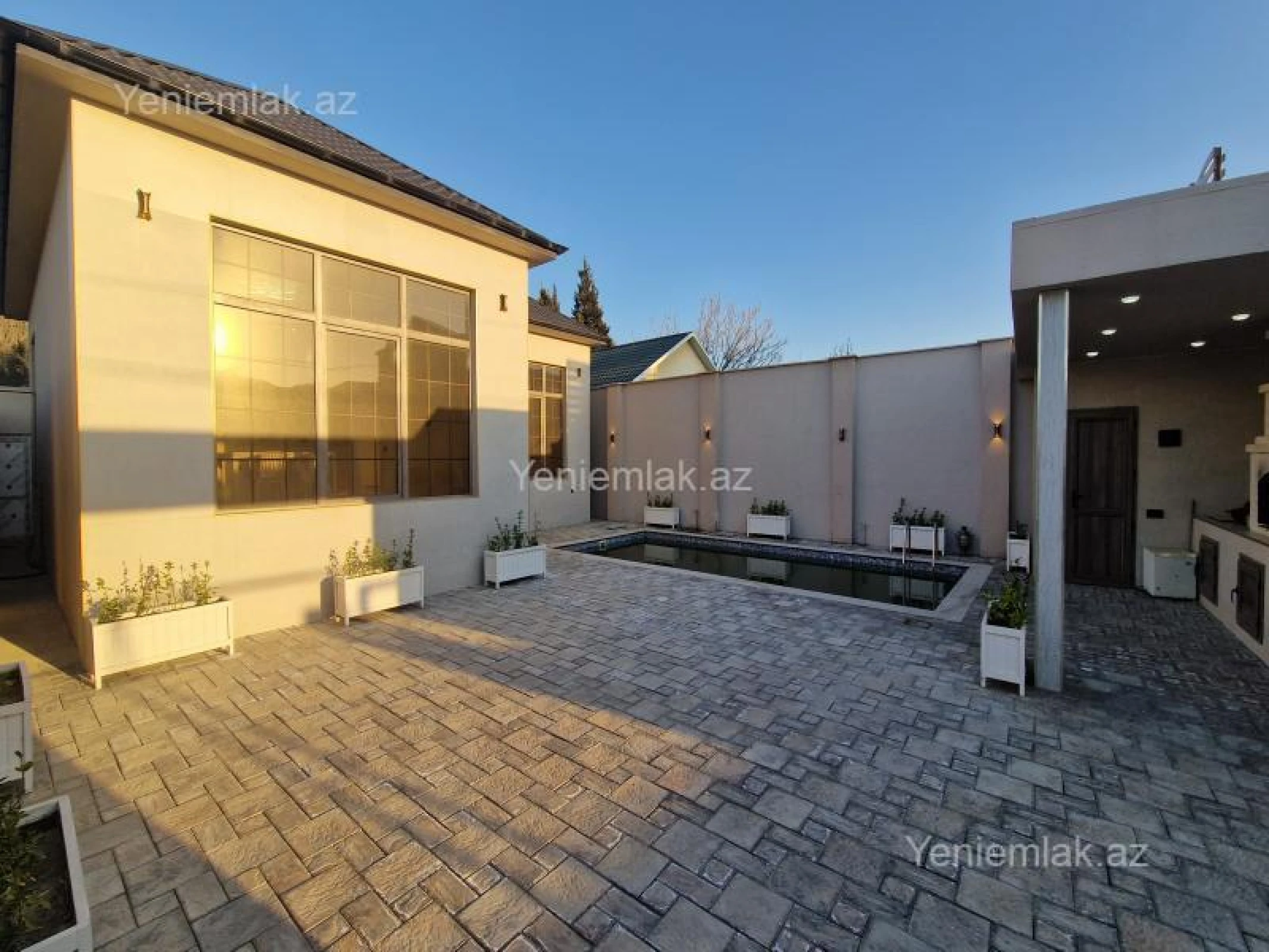 Satılır 3 otaqlı həyət evi 120 m²