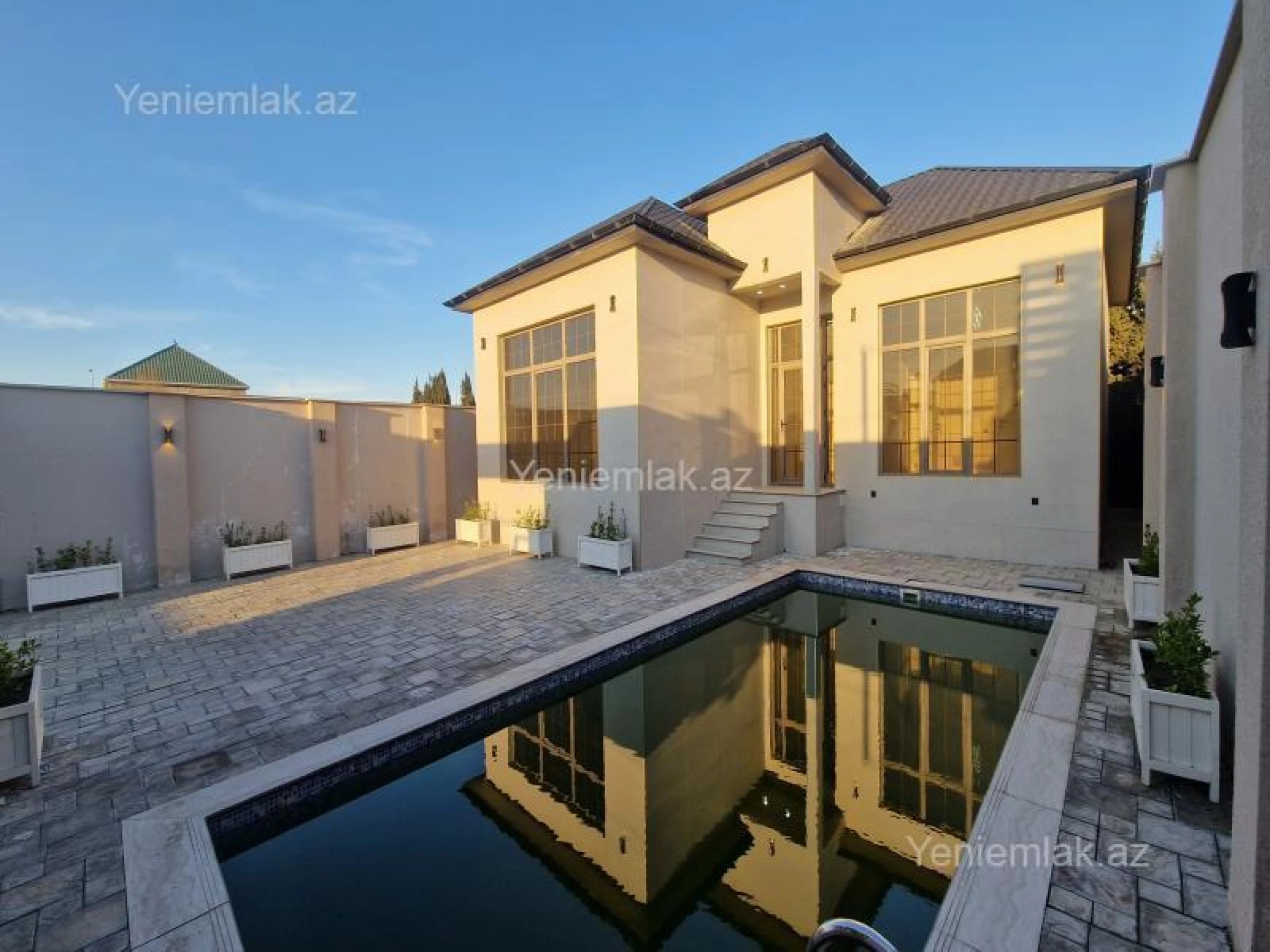 Satılır 3 otaqlı həyət evi 120 m²