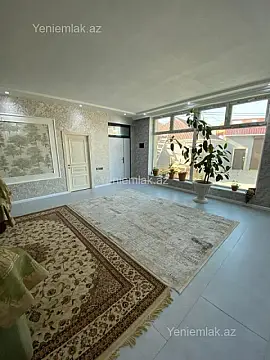 Satılır 5 otaqlı həyət evi 240 m²