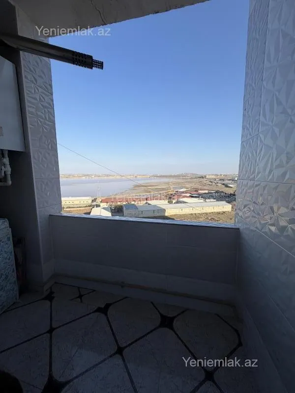 Satılır 2 otaqlı yeni tikili 60.5 m²
