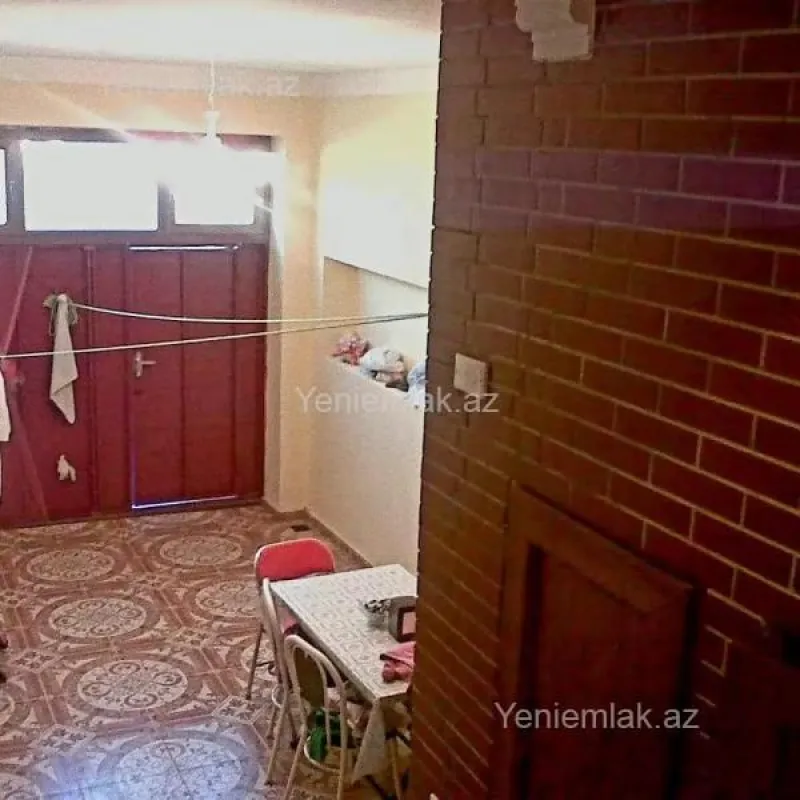 Satılır 4 otaqlı obyekt 130 m²