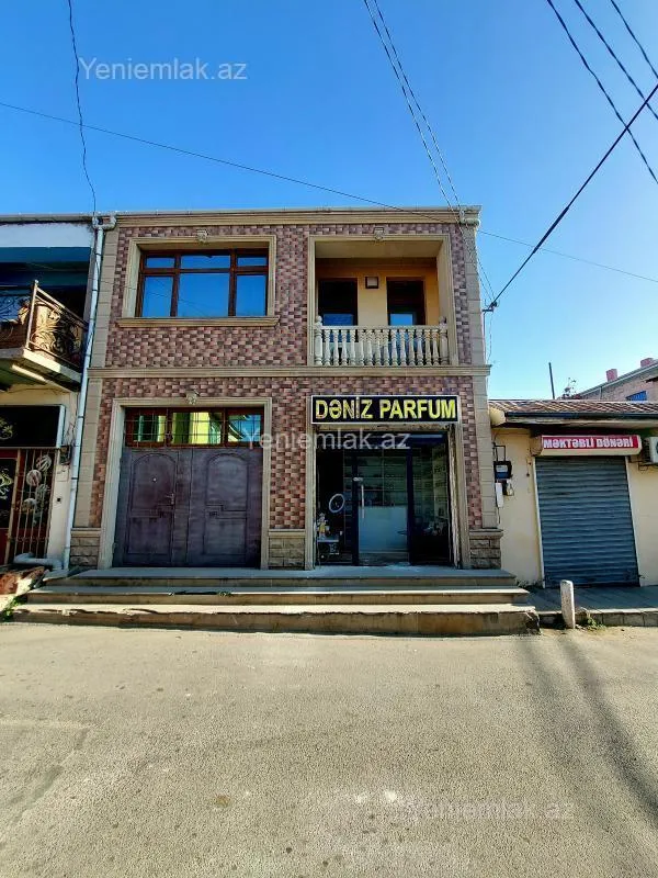 Satılır 4 otaqlı obyekt 130 m²