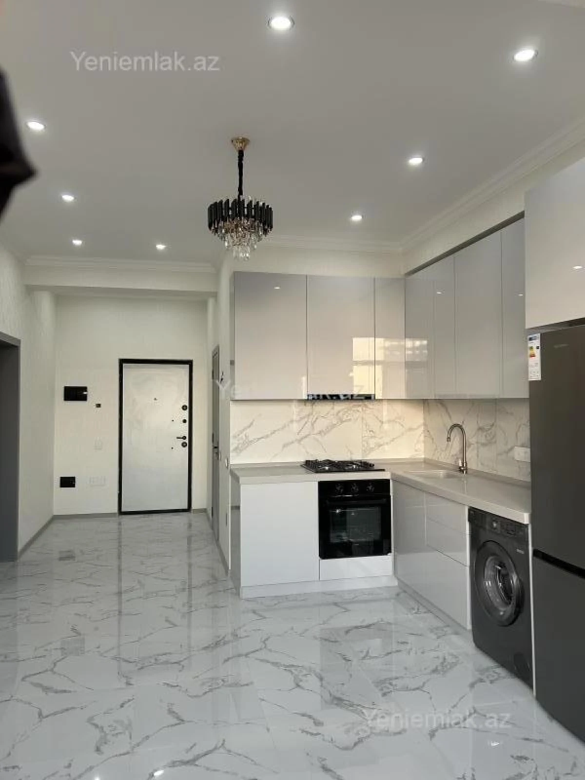 Satılır 2 otaqlı yeni tikili 53 m²