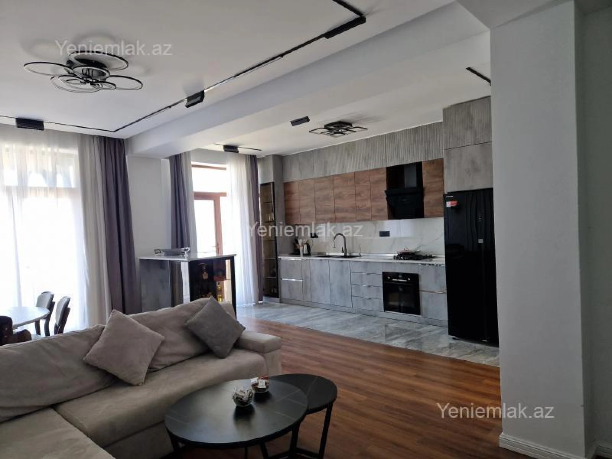 Satılır 3 otaqlı yeni tikili 93.8 m²