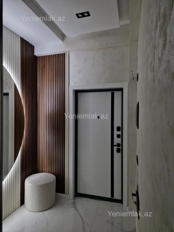 Satılır 3 otaqlı yeni tikili 93.8 m²