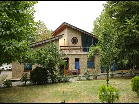 Satılır 10 otaqlı obyekt 500 m²