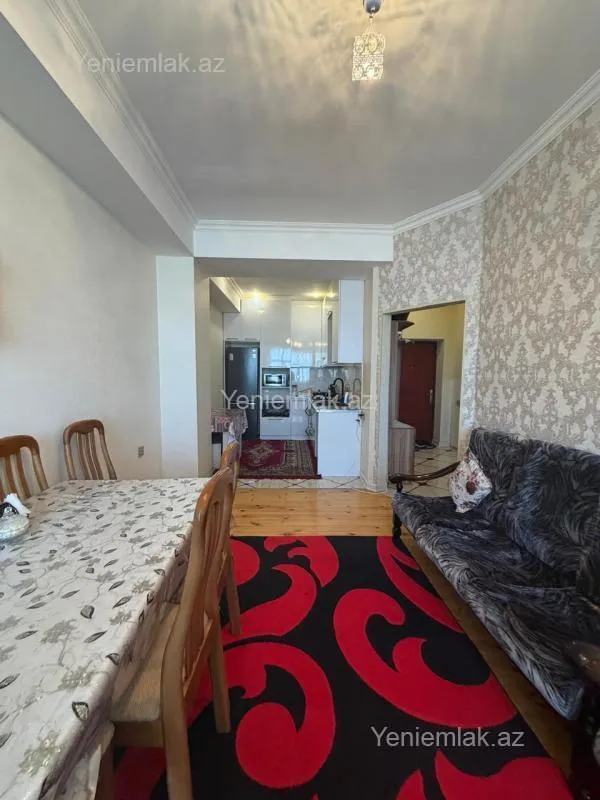 Satılır 2 otaqlı yeni tikili 60 m²