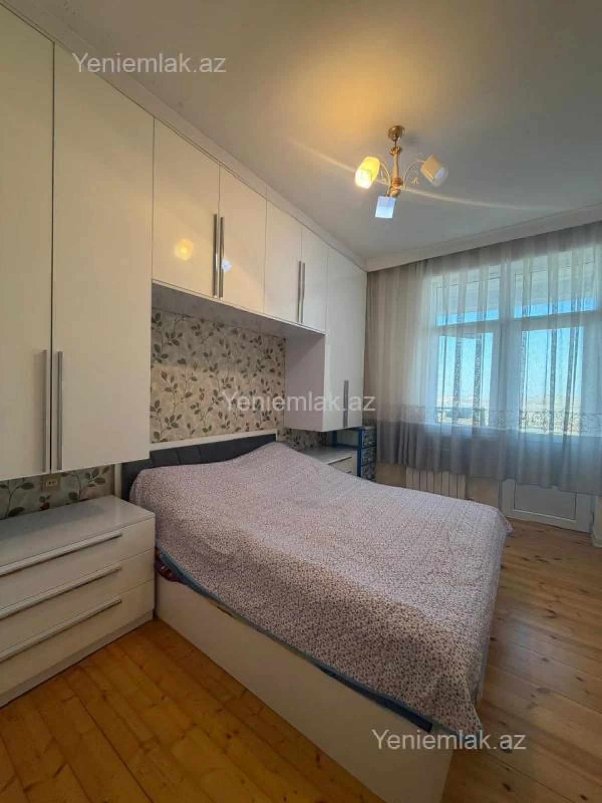 Satılır 2 otaqlı yeni tikili 60 m²