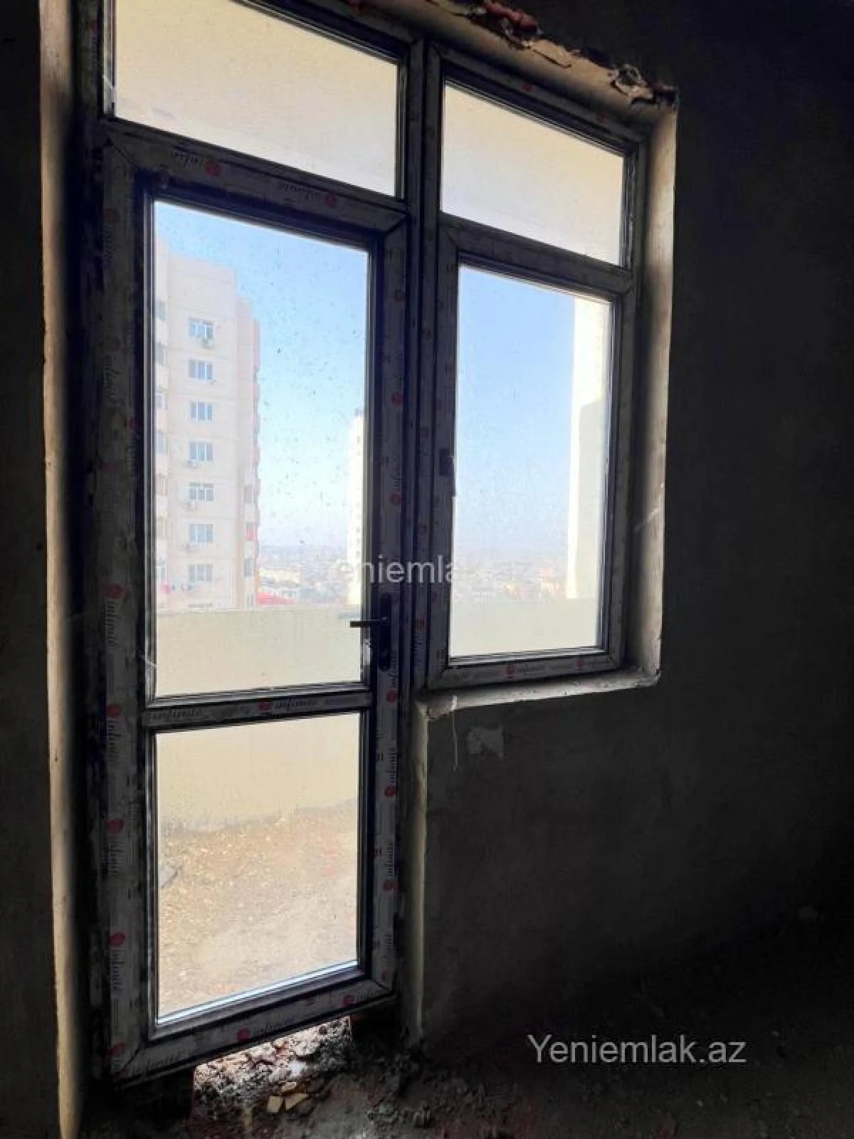 Satılır 2 otaqlı yeni tikili 95 m²