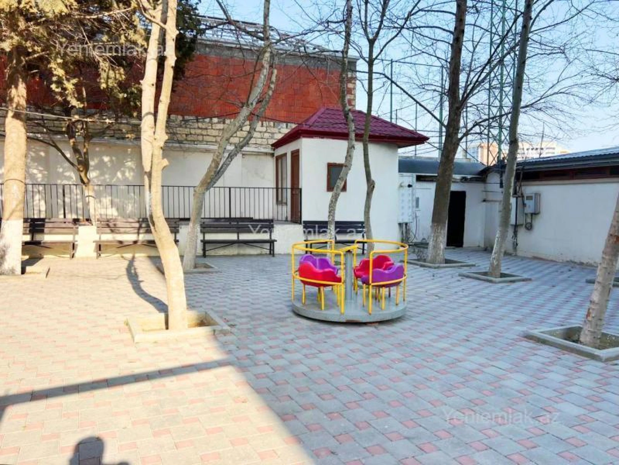 Satılır 2 otaqlı yeni tikili 95 m²