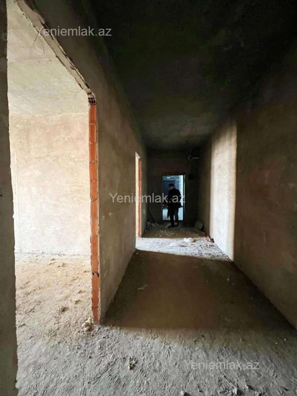 Satılır 2 otaqlı yeni tikili 95 m²