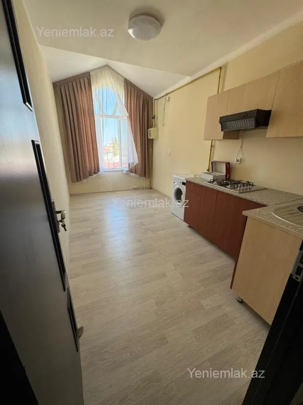 Satılır 2 otaqlı köhnə tikili 40 m²