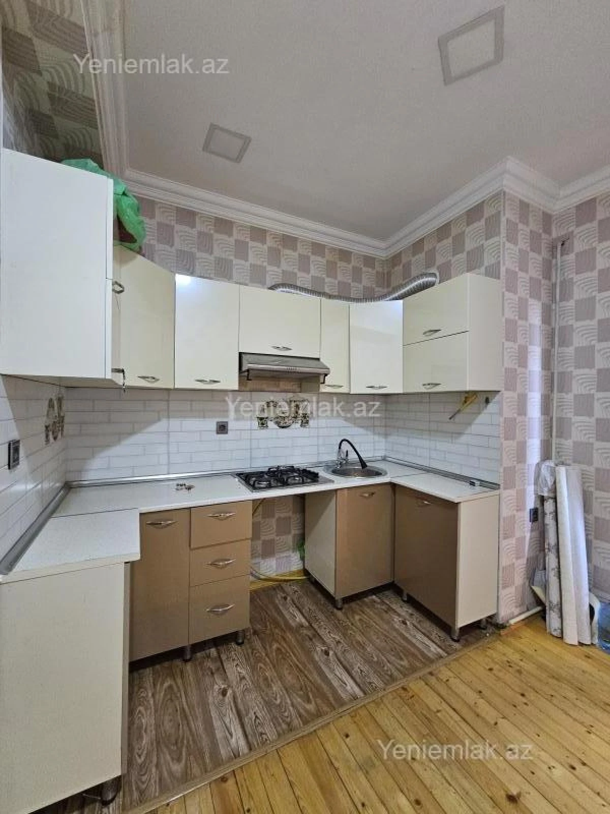 Satılır 2 otaqlı yeni tikili 66 m²