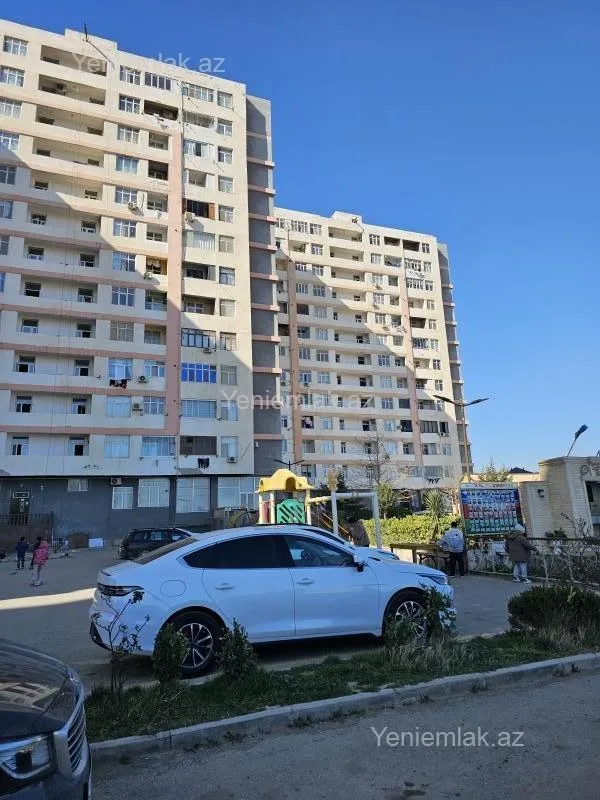 Satılır 2 otaqlı yeni tikili 66 m²