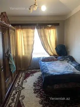 Satılır 5 otaqlı köhnə tikili 120 m²