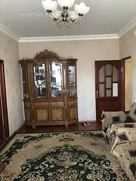 Satılır 5 otaqlı köhnə tikili 120 m²