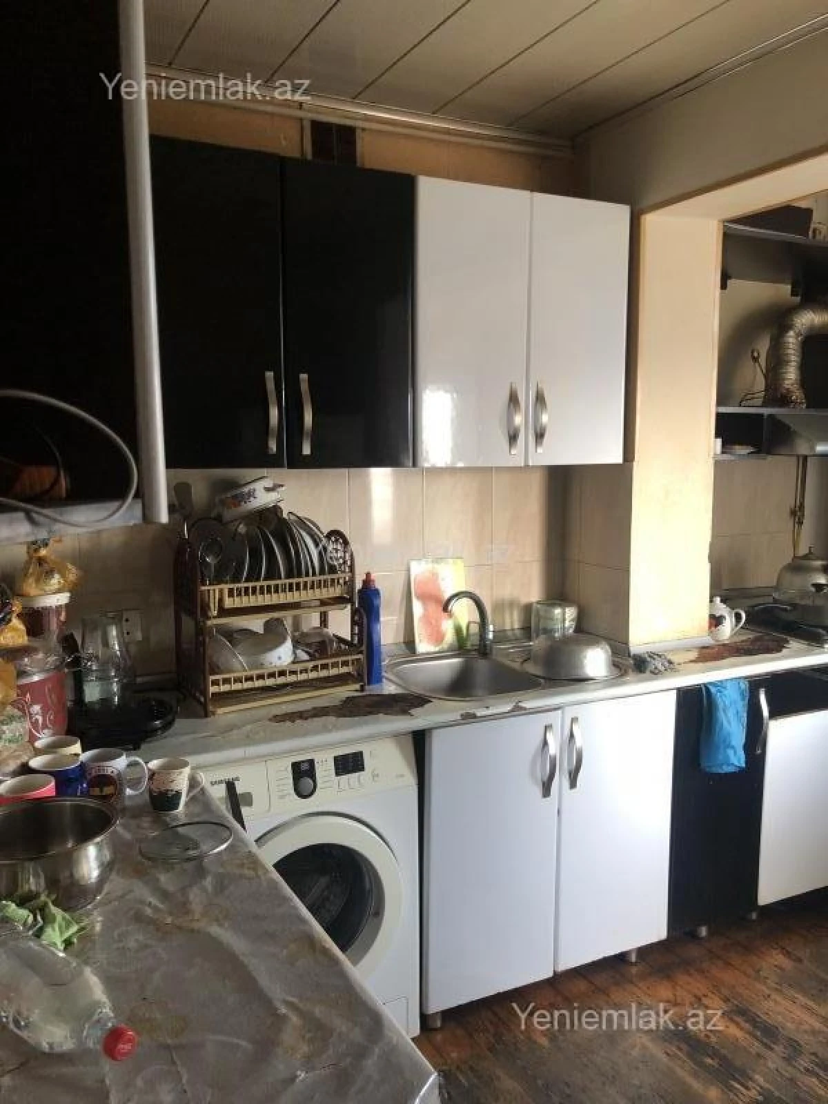 Satılır 5 otaqlı köhnə tikili 120 m²