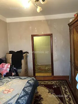 Satılır 5 otaqlı köhnə tikili 120 m²