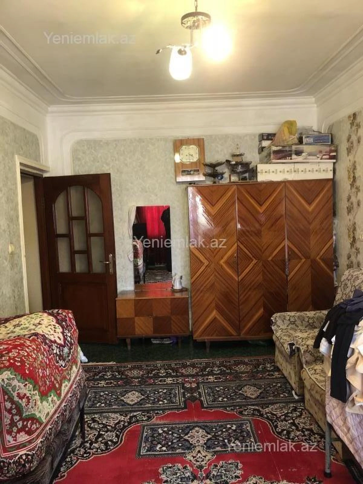 Satılır 5 otaqlı köhnə tikili 120 m²