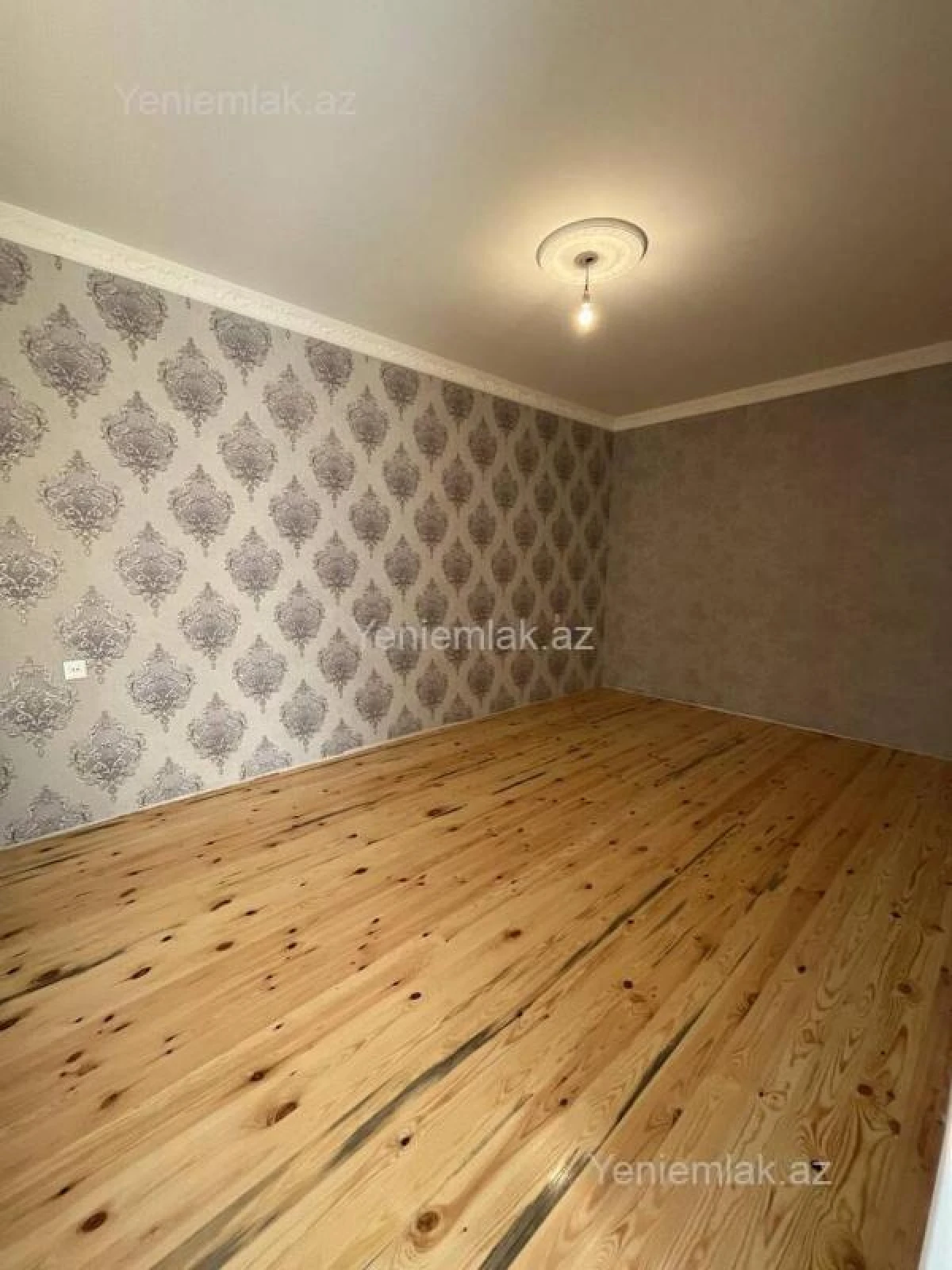 Satılır 2 otaqlı yeni tikili 50 m²