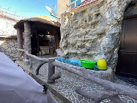 Satılır 5 otaqlı həyət evi 140 m²