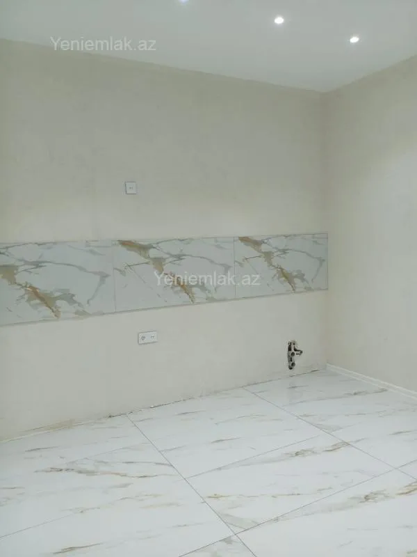 Satılır 2 otaqlı yeni tikili 50 m²