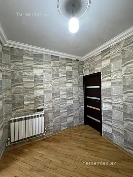 Satılır 2 otaqlı köhnə tikili 68 m²