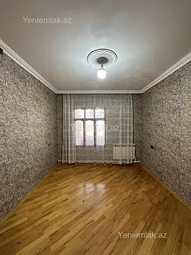 Satılır 2 otaqlı köhnə tikili 68 m²
