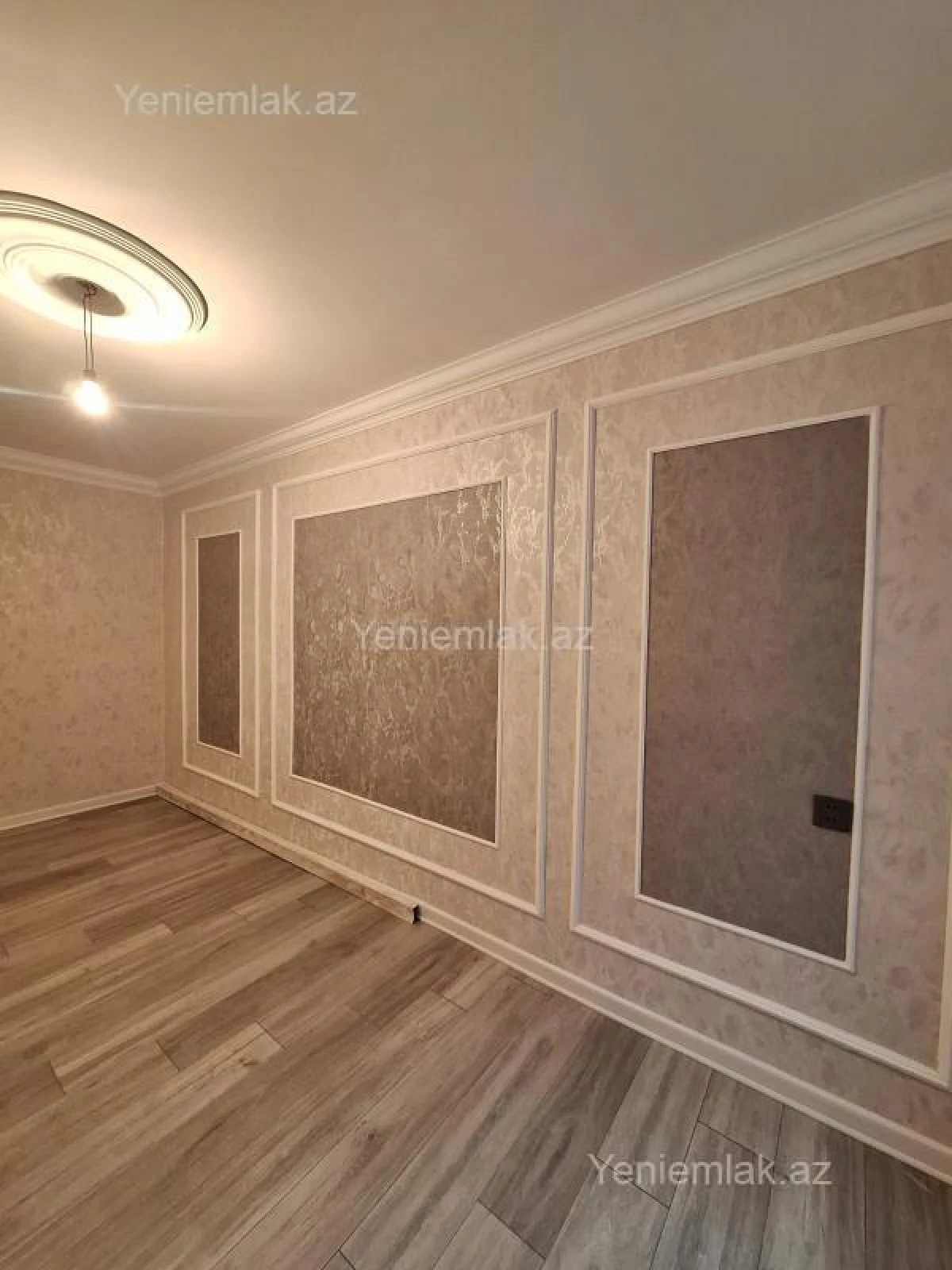 Satılır 2 otaqlı köhnə tikili 55 m²