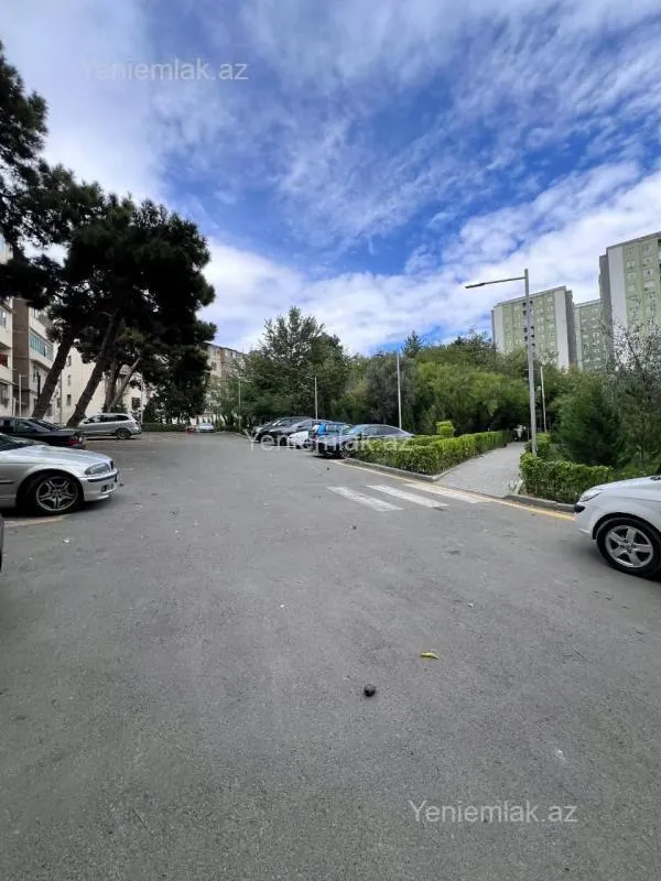 Satılır 3 otaqlı köhnə tikili 60 m²