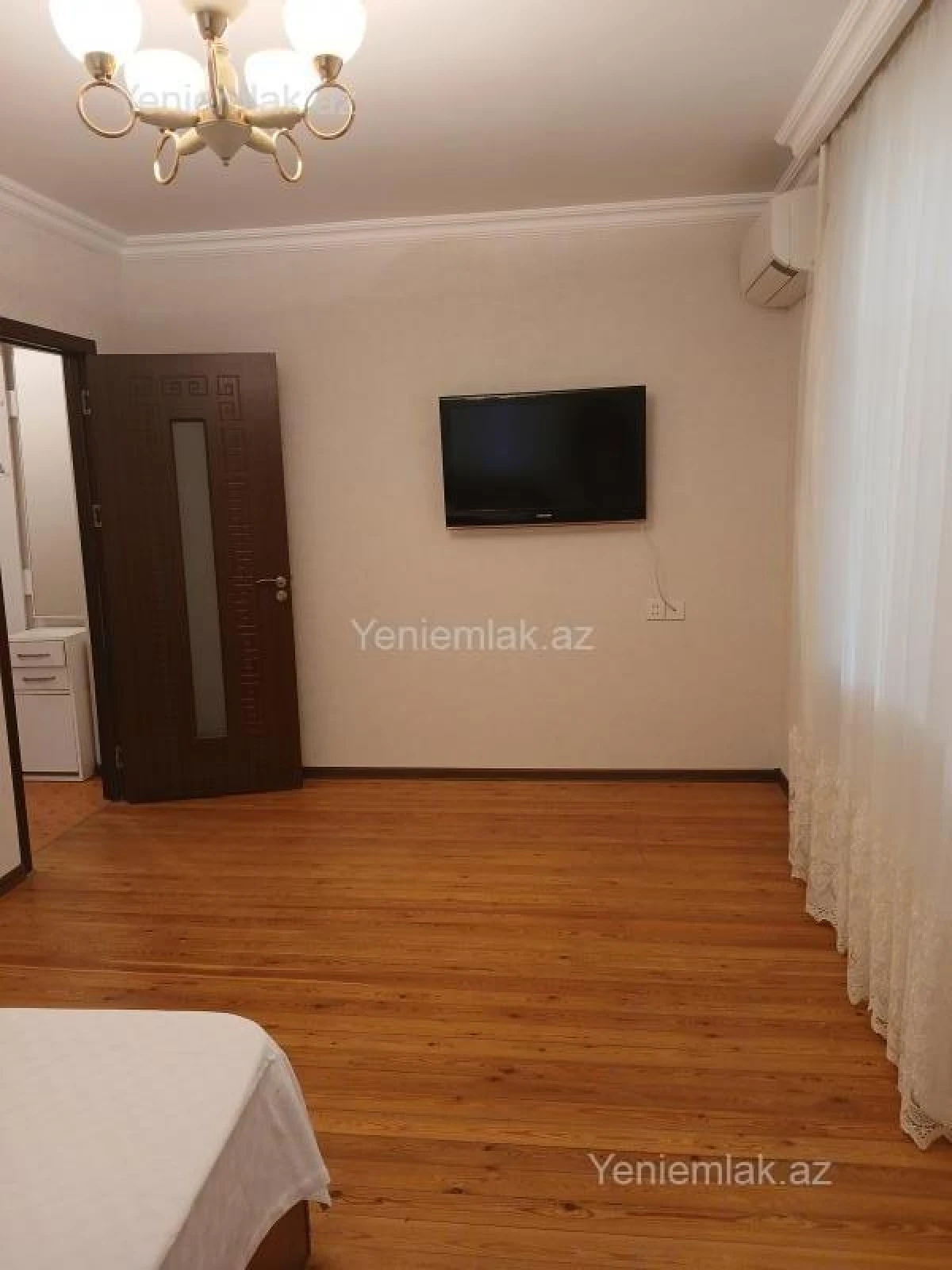 Satılır 1 otaqlı köhnə tikili 31 m²