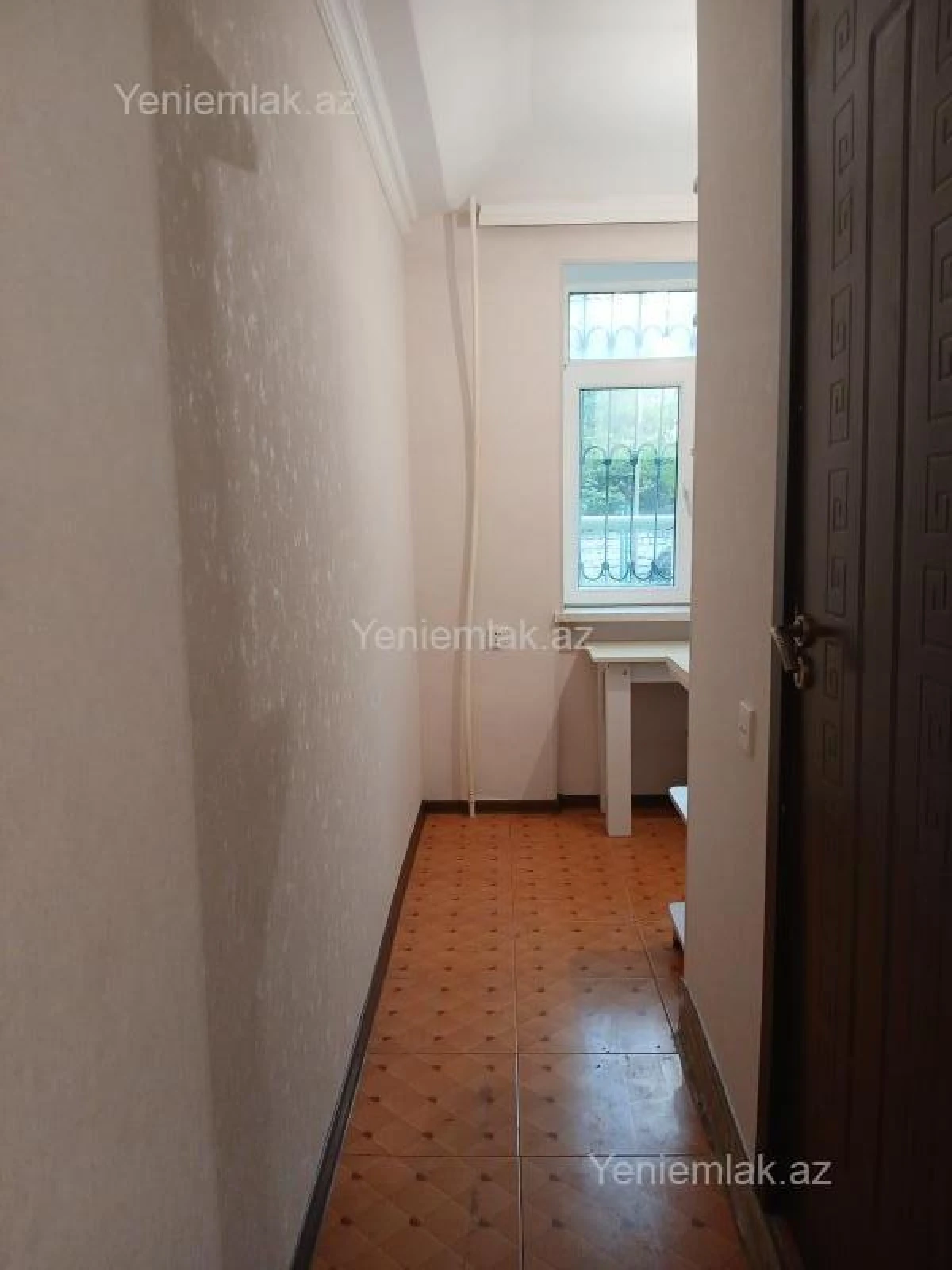 Satılır 1 otaqlı köhnə tikili 31 m²