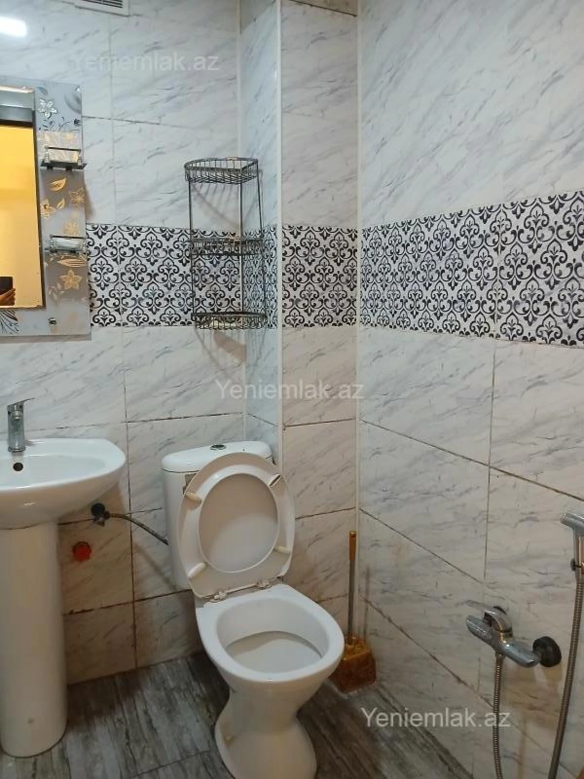 Satılır 1 otaqlı köhnə tikili 31 m²