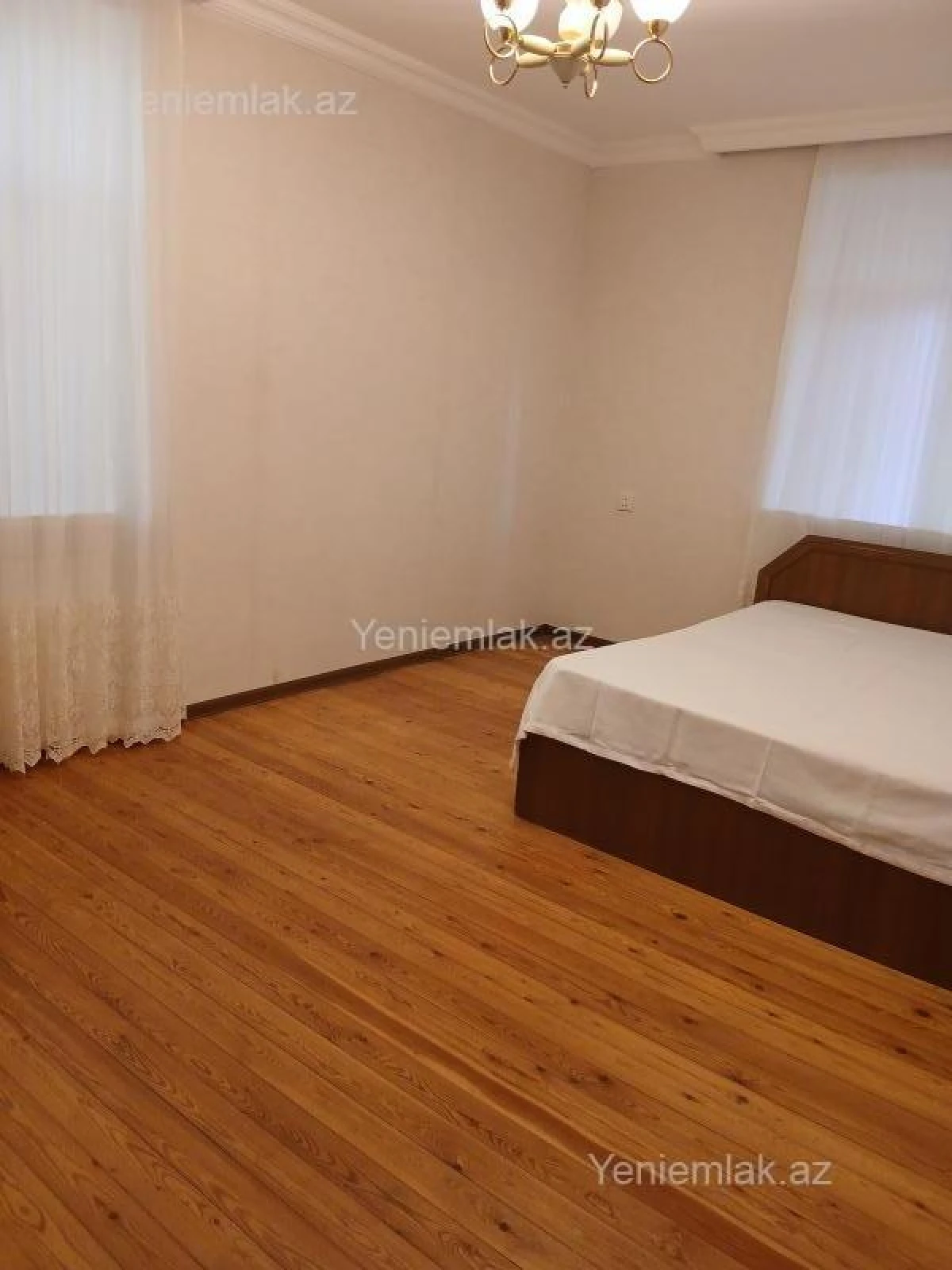Satılır 1 otaqlı köhnə tikili 31 m²