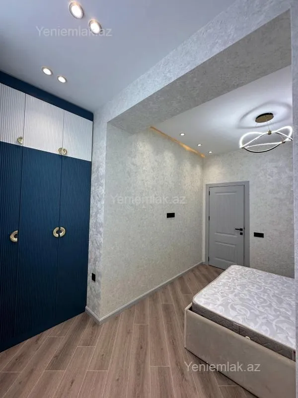 Satılır 2 otaqlı yeni tikili 84 m²