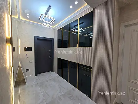 Satılır 2 otaqlı yeni tikili 72 m²
