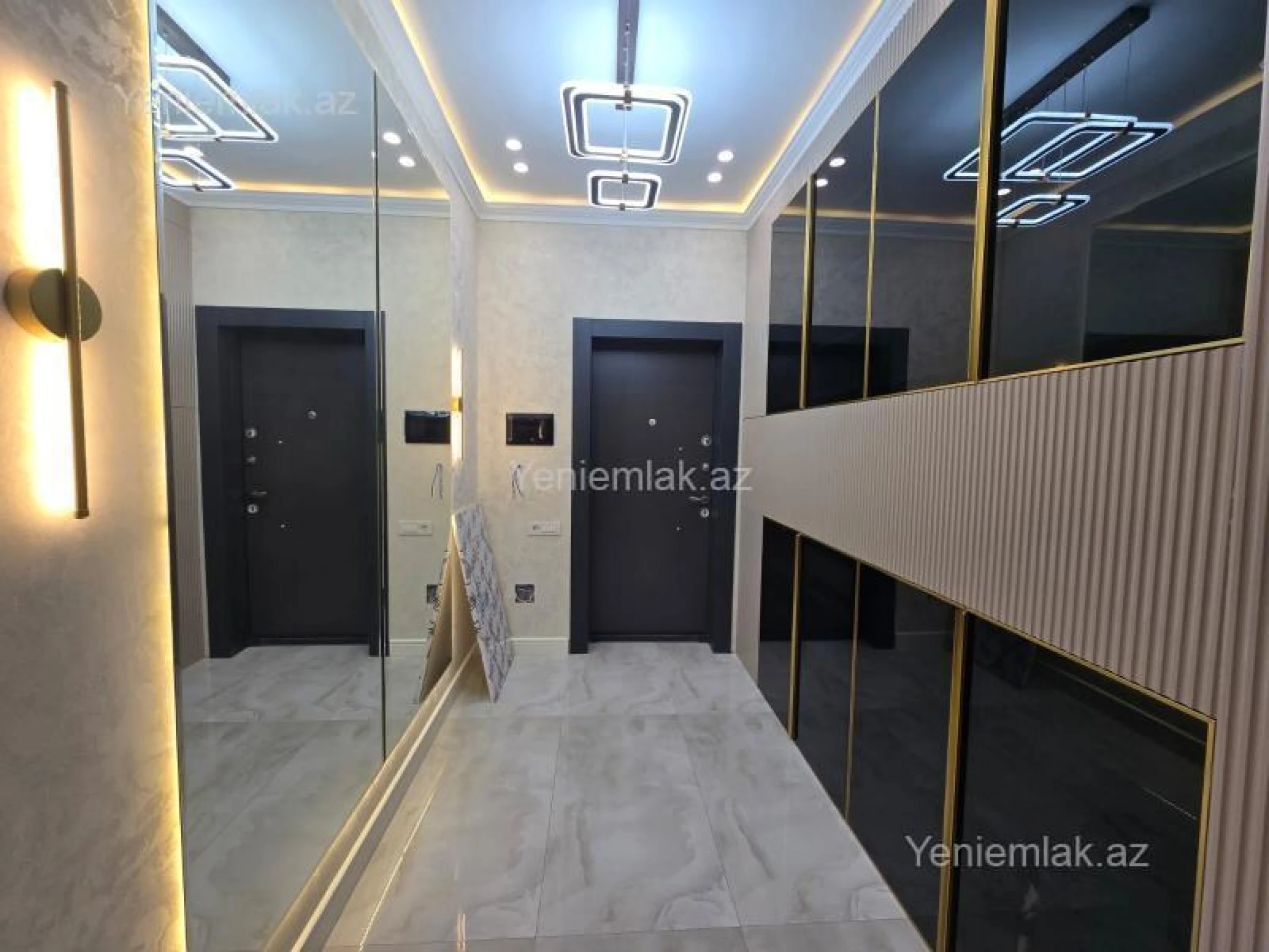 Satılır 2 otaqlı yeni tikili 72 m²