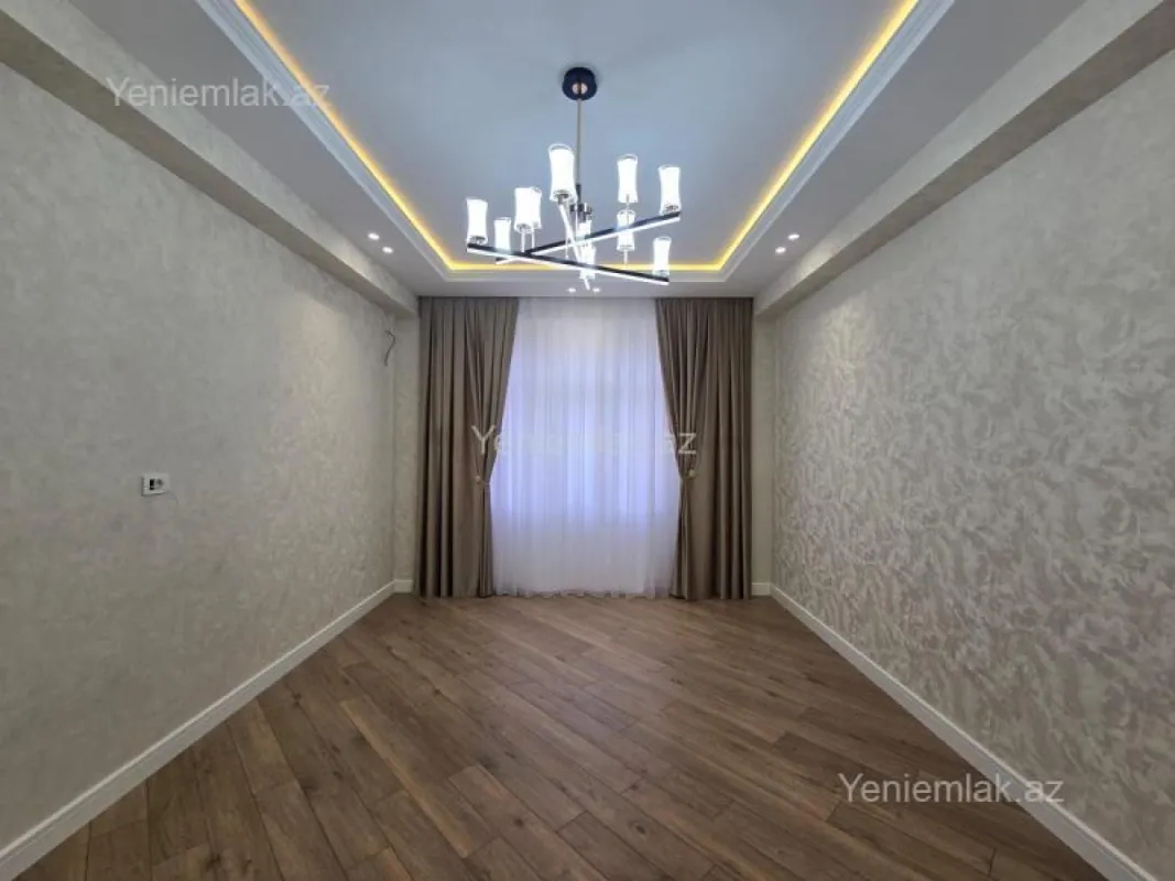 Satılır 2 otaqlı yeni tikili 72 m²