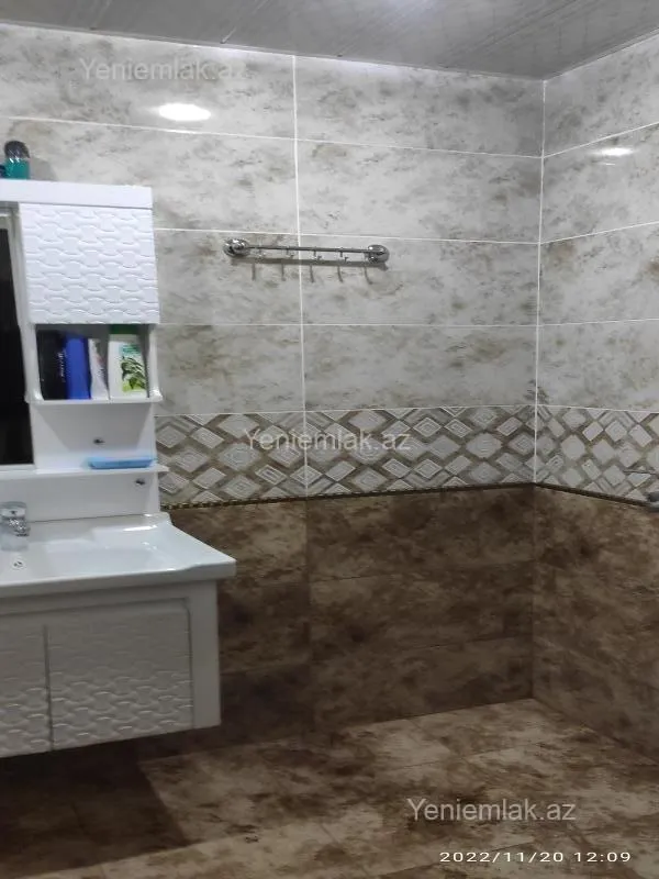 Satılır 4 otaqlı yeni tikili 97 m²