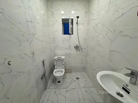 Satılır 3 otaqlı yeni tikili 50 m²