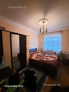 Satılır 4 otaqlı köhnə tikili 82 m²
