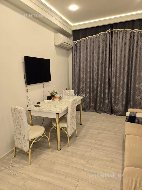 Satılır 2 otaqlı yeni tikili 55 m²