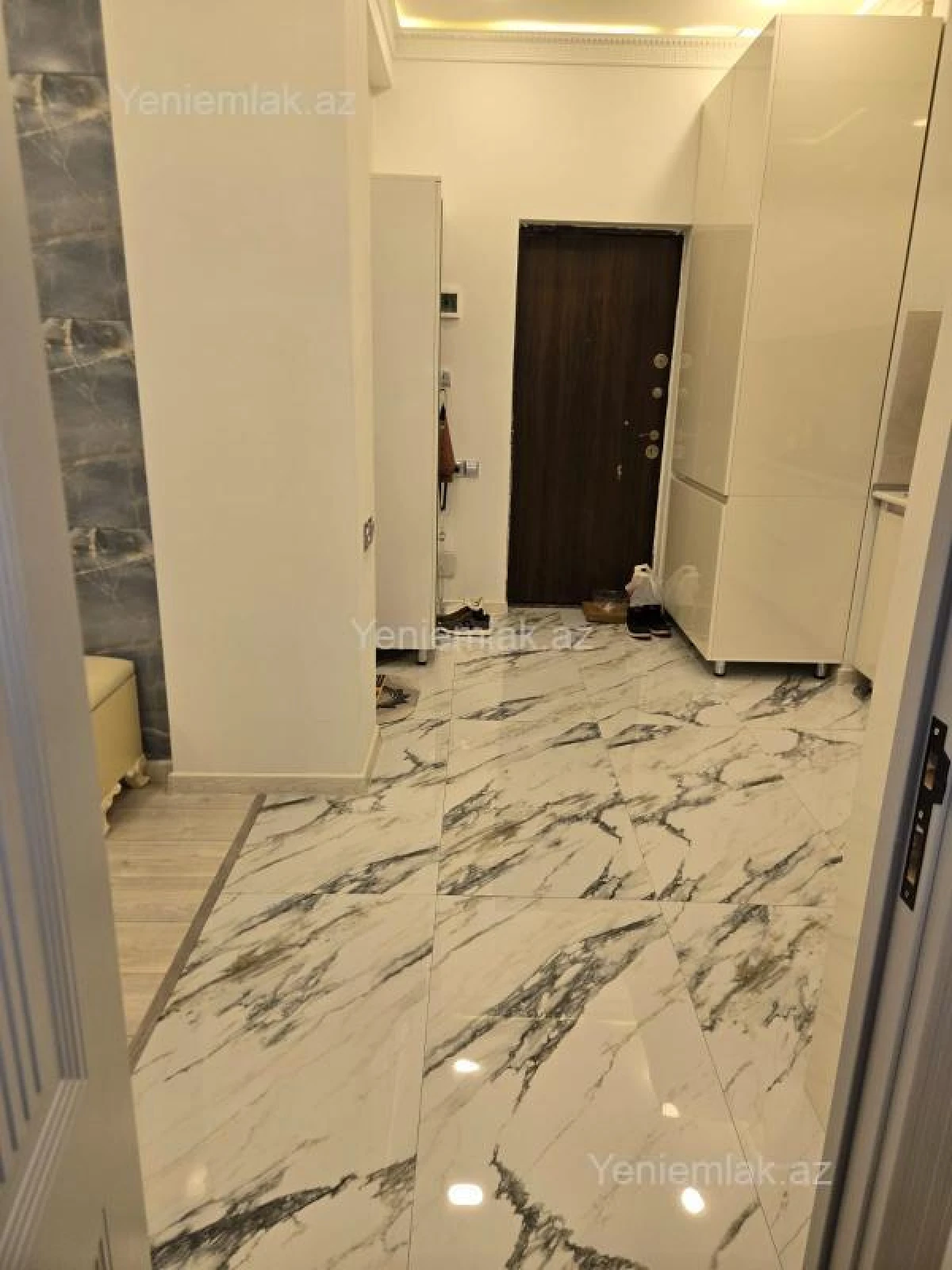 Satılır 2 otaqlı yeni tikili 55 m²