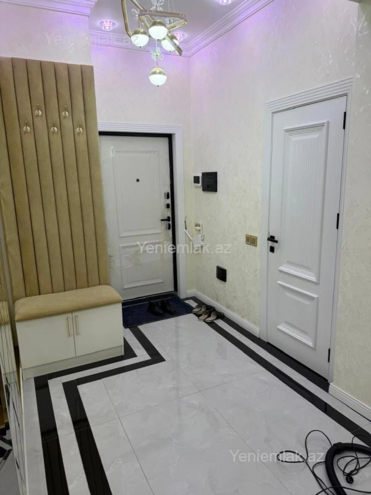 Satılır 3 otaqlı yeni tikili 85 m²