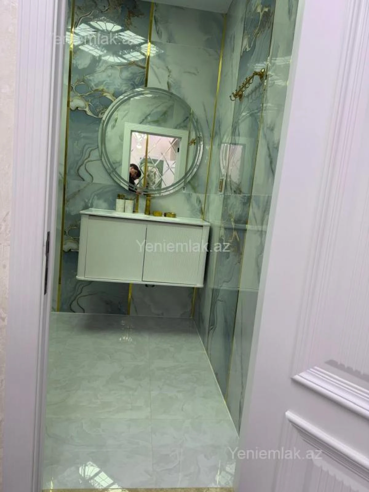 Satılır 3 otaqlı yeni tikili 85 m²