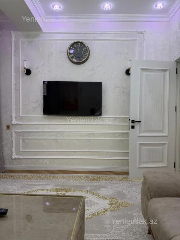 Satılır 3 otaqlı yeni tikili 85 m²