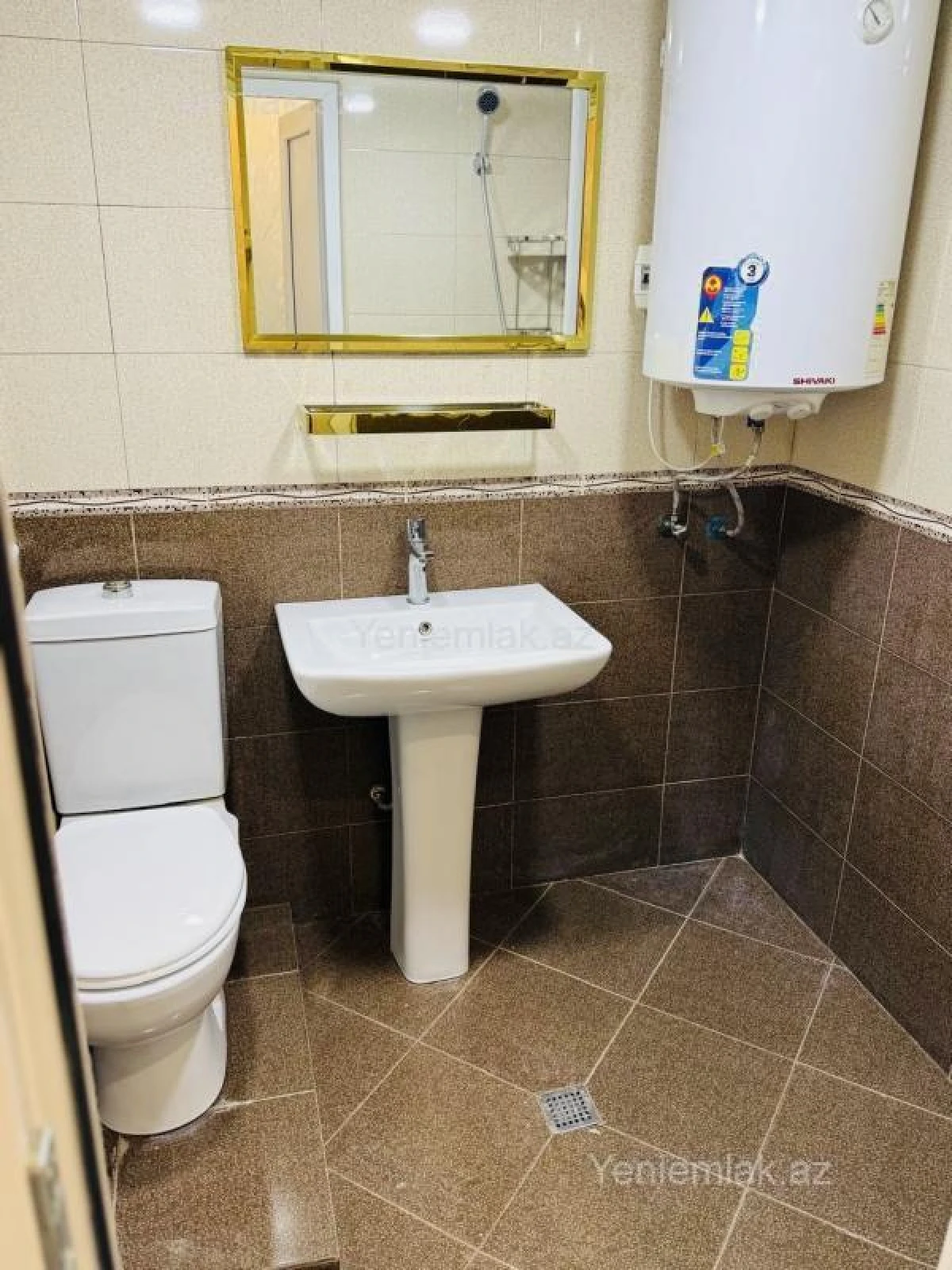 Satılır 2 otaqlı köhnə tikili 50 m²