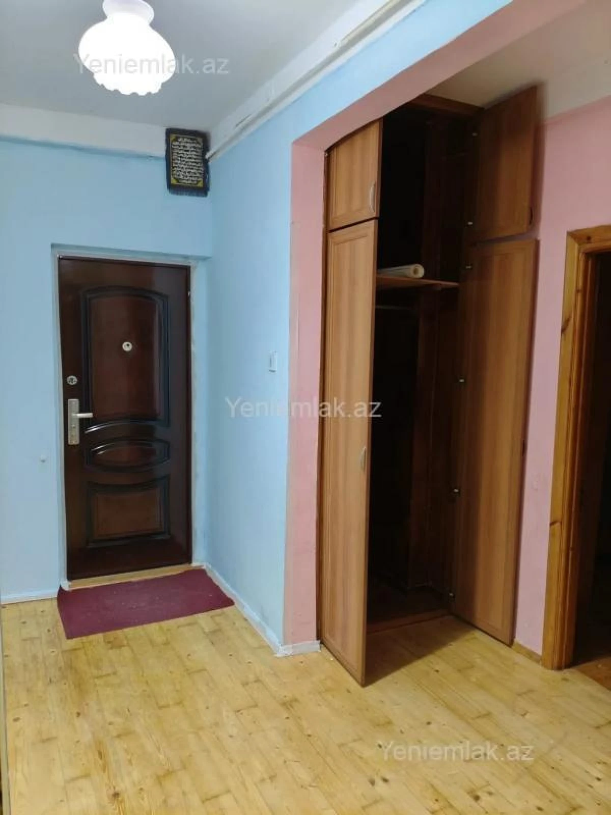 Satılır 2 otaqlı köhnə tikili 54 m²