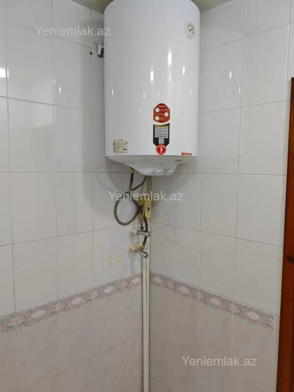 Satılır 2 otaqlı köhnə tikili 54 m²